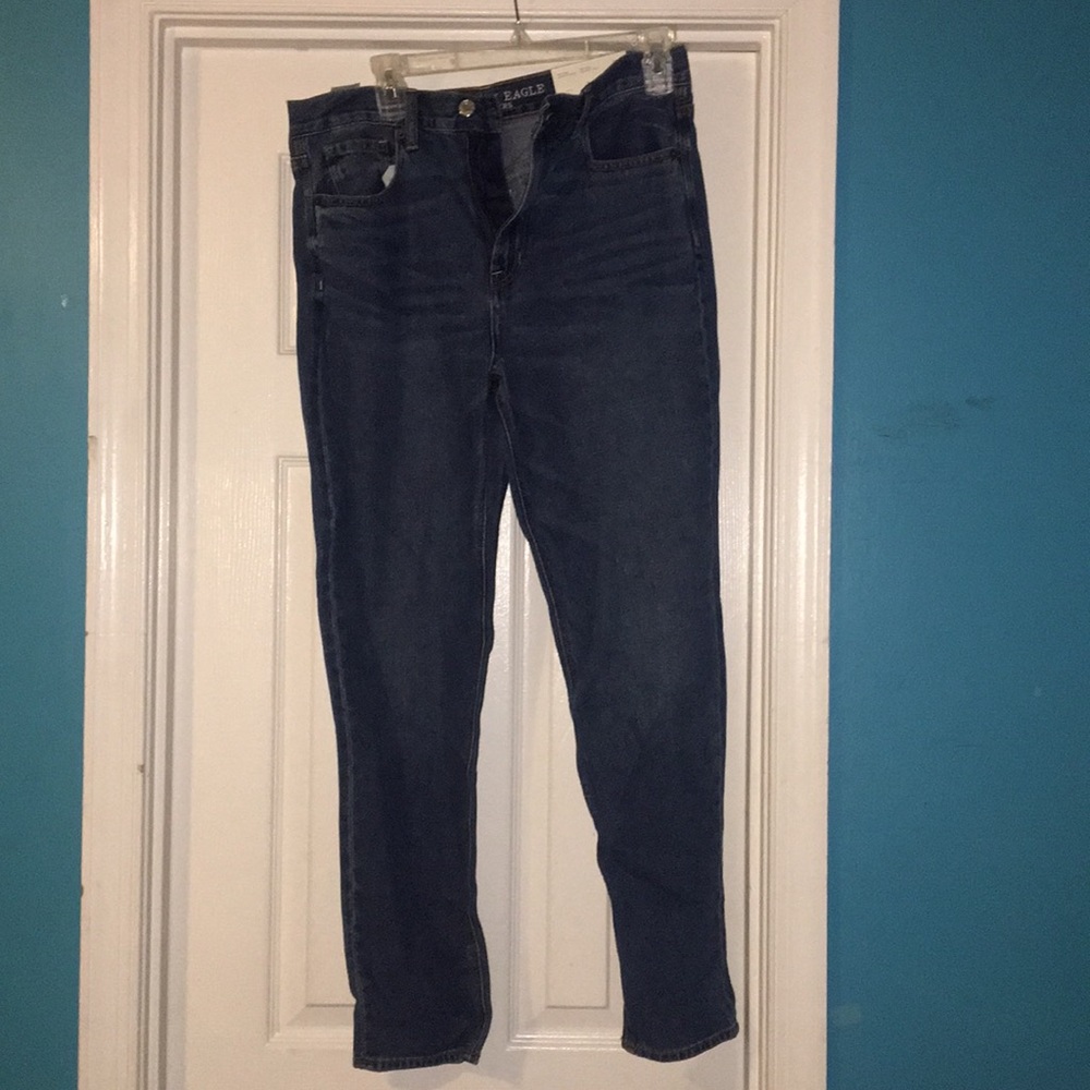 American Eagle Mom Jeans